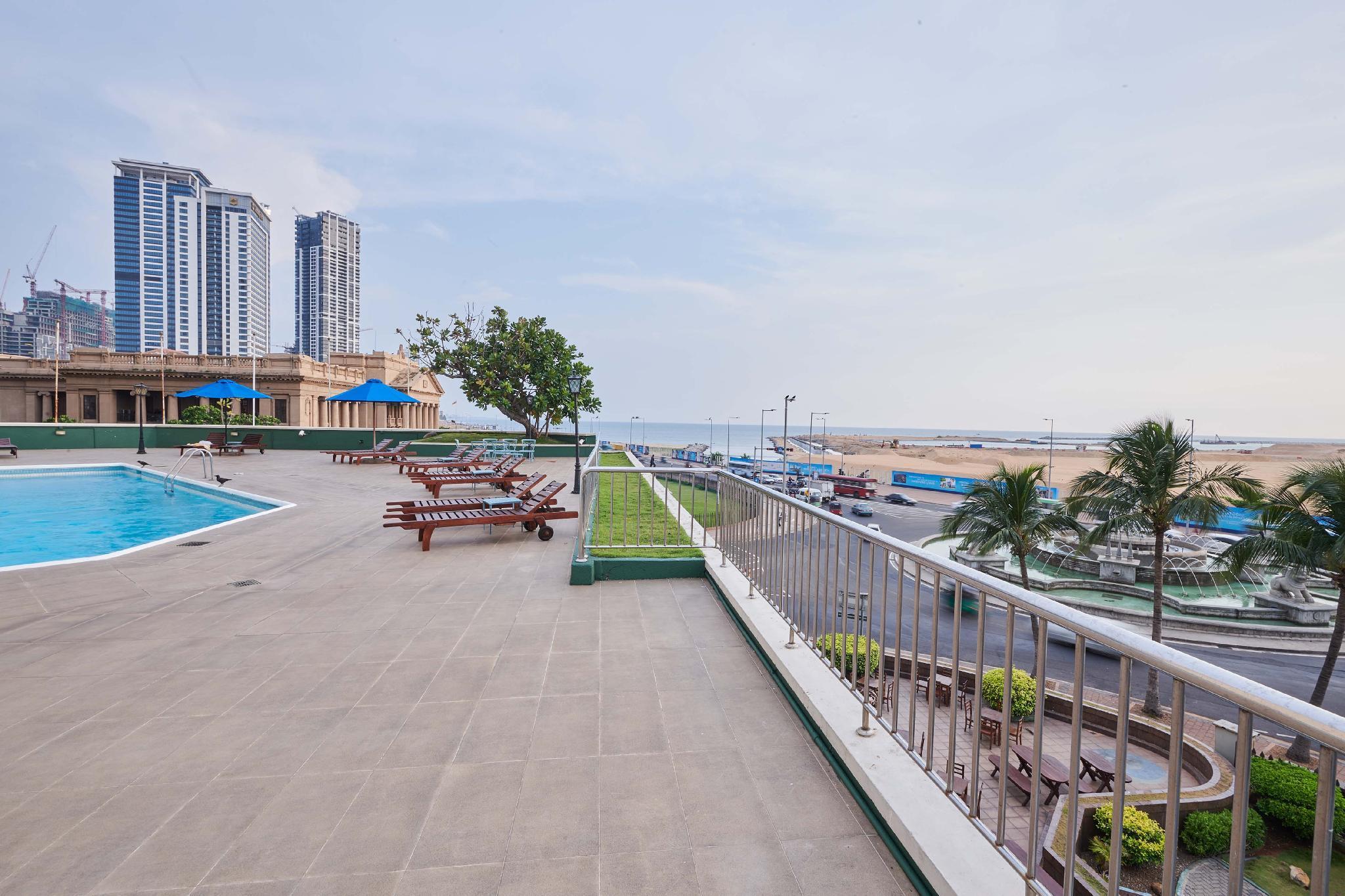โรงแรมกาลาดารี โคลอมโบ ภายนอก รูปภาพ